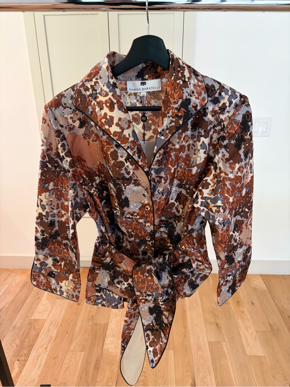 NWT 100% Silk Marisa Baratelli Brown Abstract Print Tie-Waist Blouse